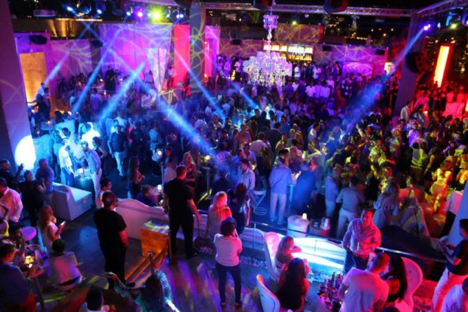 Arnavutluk / Tiran Gece Hayatı