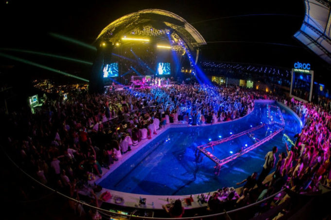 Karadağ Gece Hayatı